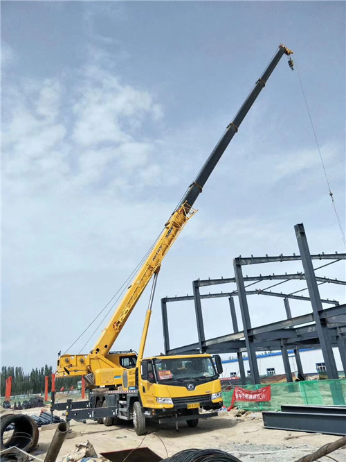桃山区超高层建筑钢结构吊装案例